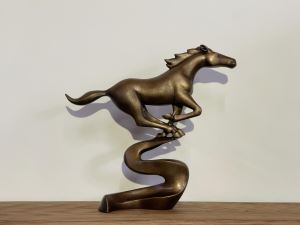 展品照片~一馬當先