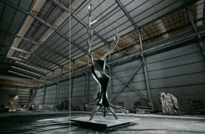 做品崛起雕照片